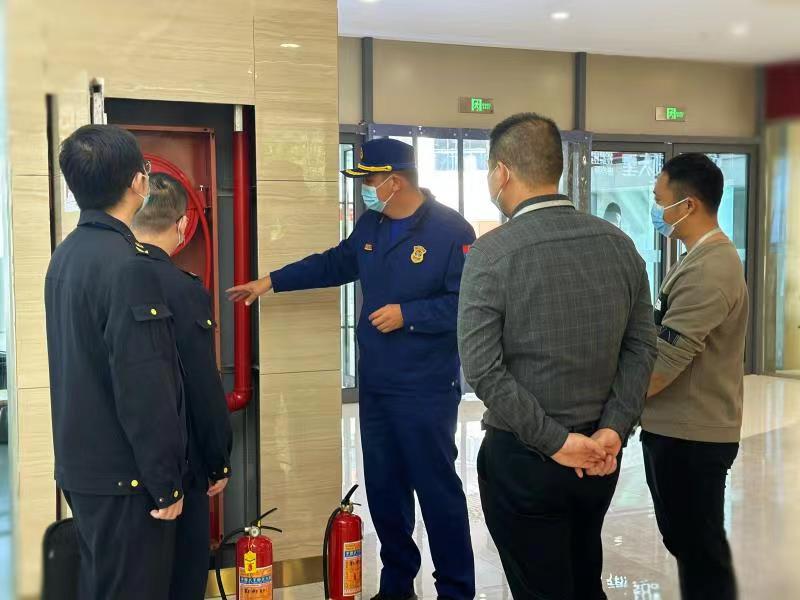 周口消防技术咨询，助力筑牢消防安全堡垒,在我国，消防安全始终被视为维护国家安全与稳定的关键环节，近年来，随着我国经济的飞速发展，火灾事故频发，严重威胁到人民群众的生命财产安全，为了提升全民消防安全意识，降低火灾事故发生率，周口消防技术咨询应运而生，本文将为您详细解析周口消防技术咨询的服务内容、服务特色及其重要性。,周口消防技术咨询,技术咨询,技术咨询服务,安全技术咨询,第1张