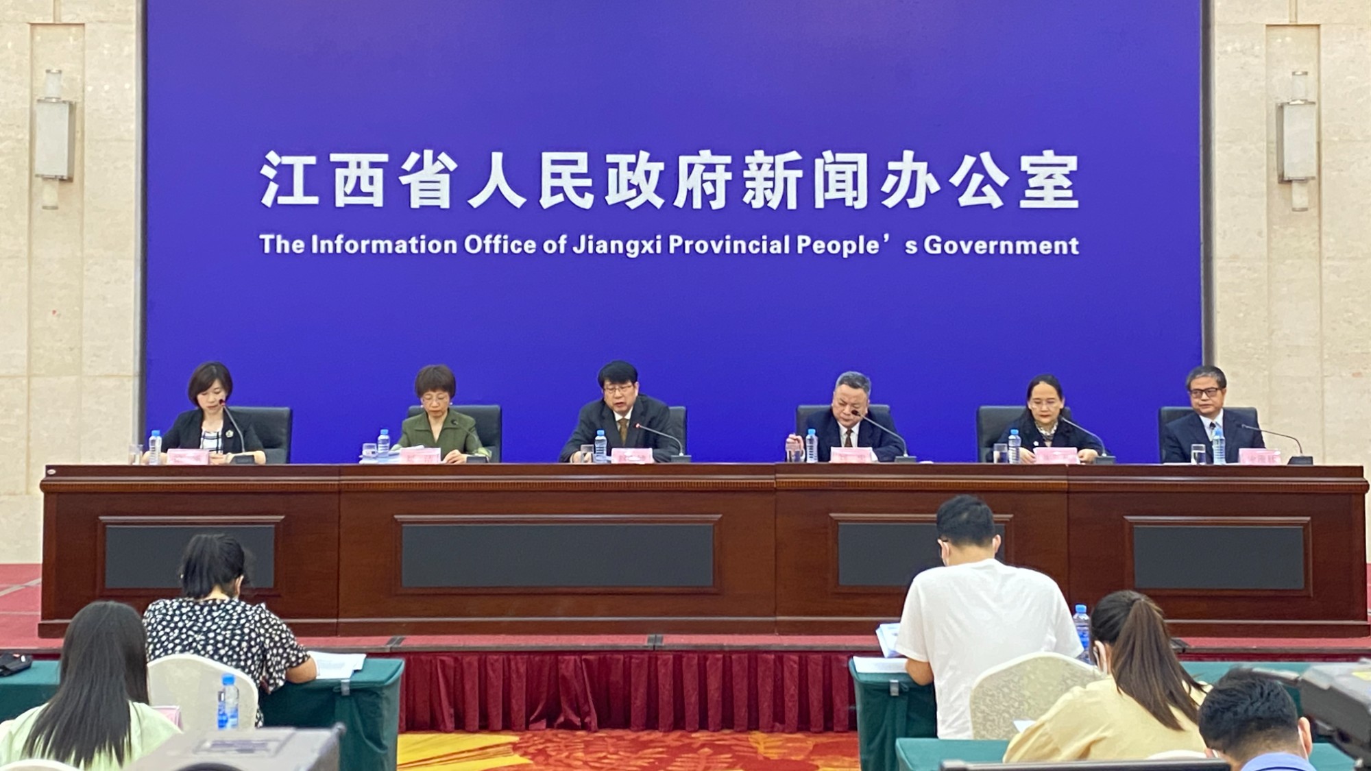 江西技术咨询赋能企业转型，助力区域经济腾飞,随着我国经济的迅猛发展，企业面临着空前的竞争挑战，在激烈的市场竞争中，企业若想稳占一席之地，就必须依托技术创新和转型升级，江西，作为中部地区的重要省份，近年来在新型技术咨询领域取得了显著成就，为区域经济发展注入了新的活力。,江西新型技术咨询,技术咨询,技术咨询服务,第1张
