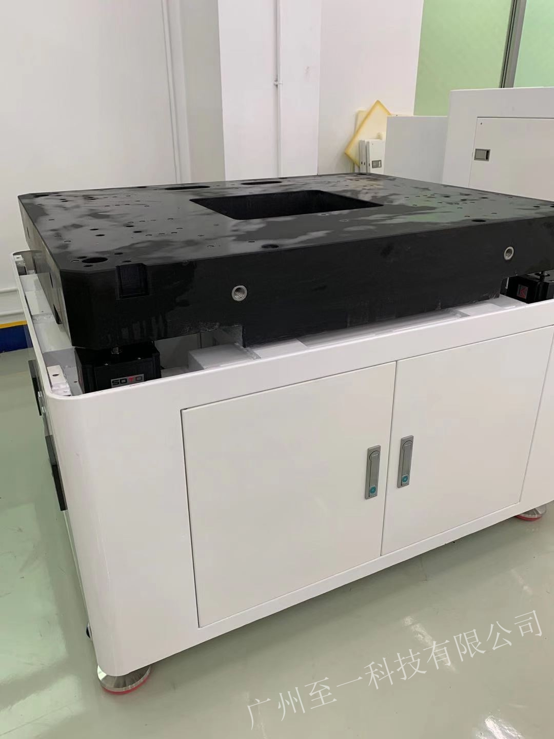 隔振技术咨询助力企业设备稳定运行，增强市场竞争力,随着我国工业的迅猛发展，各类机械设备的应用日益广泛，在设备运行过程中，振动现象不可避免，而过度的振动会对设备本身及其周边环境产生严重影响，为了有效降低振动对设备的影响，隔振技术应运而生，本文将深入探讨隔振技术咨询，旨在帮助企业提升设备稳定性，增强市场竞争力。,隔振技术咨询,技术咨询,技术咨询是指,第1张
